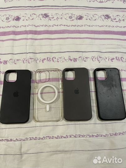 Чехол на iPhone 12