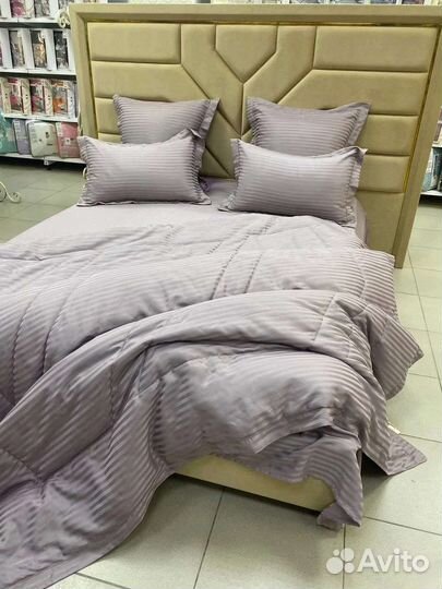 Белье постельное с одеялом страйп сатин