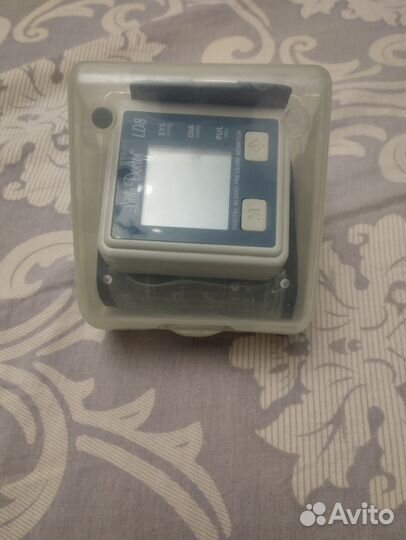 Тонометр на запястье Литл доктор