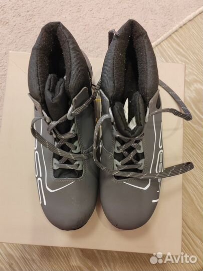 Лыжные ботинки Ski boots