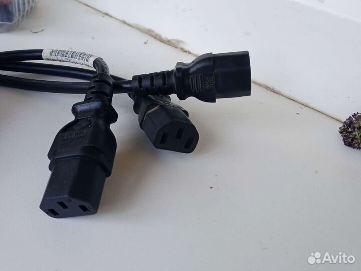 Кабель для компьютера