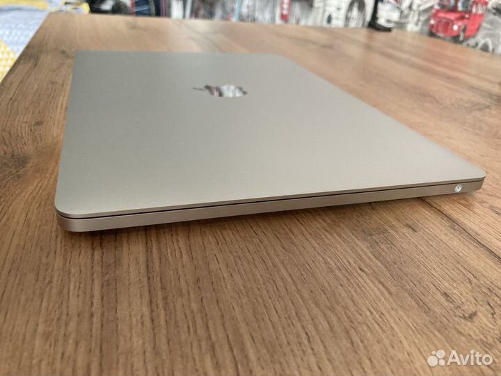 Apple MacBook Pro 13 2017