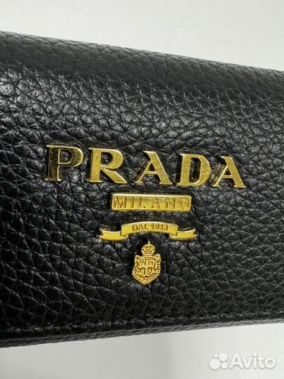 Prada ключница с лого оригинал