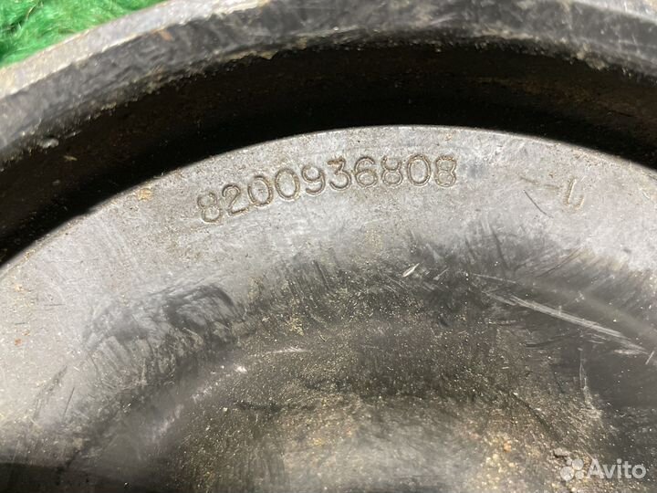 Шкиф коленвала под гур кондиционер logan2