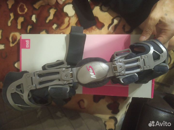 Ортез на коленный сустав medi