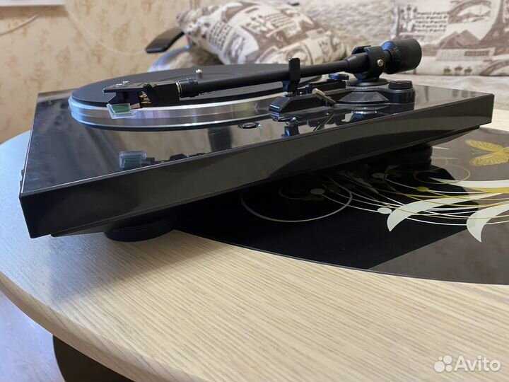 Проигрыватель винила Denon DP-300F. Торг