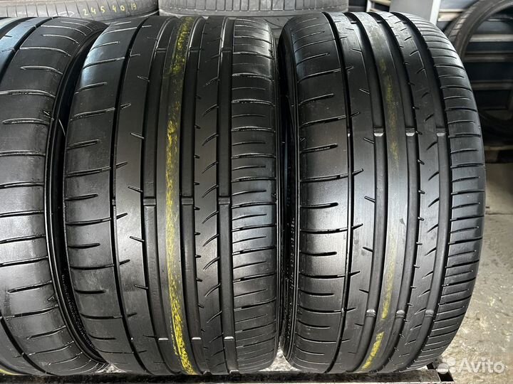 Dunlop SP Sport Maxx 050+ 225/40 R18 и 255/35 R18