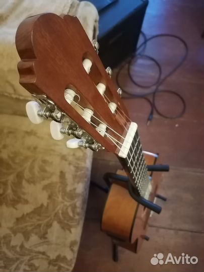 Классическая гитара с подключением Augusto