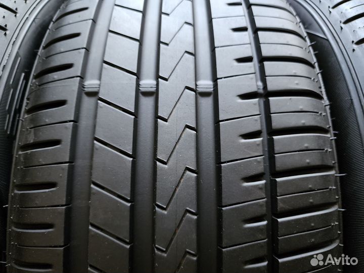 Falken Azenis FK-510 225/45 R18