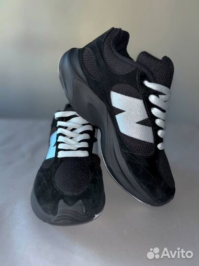 New Balance wrpd Runner Black & White