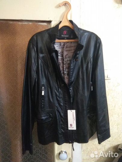 Куртка новая (брак)