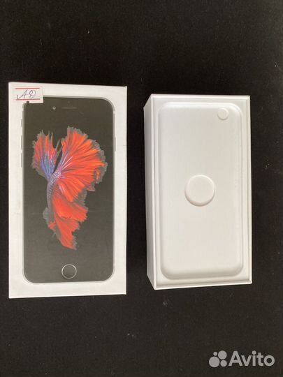 Коробка от iPhone 6s 32 гб