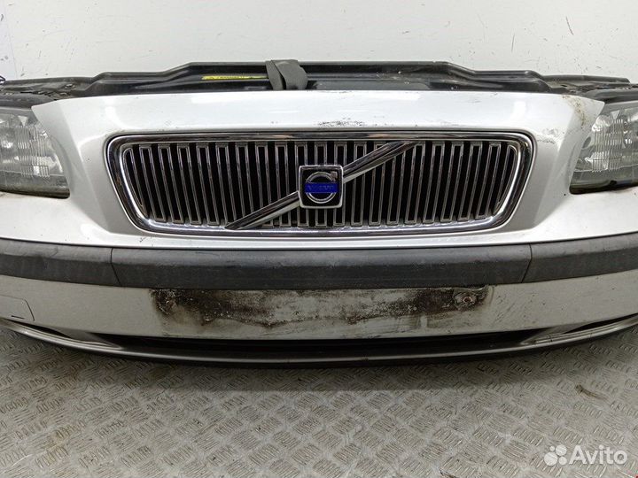 Бампер (ноускат) для Volvo V70 2