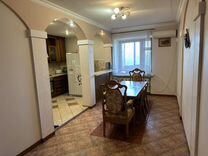 3-к. квартира, 108 м², 7/10 эт.