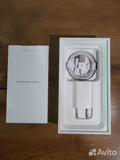 iPhone Xr, 128 ГБ