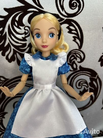 Алиса в стране чудес кукла Дисней