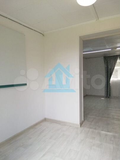 Дом 26 м² на участке 8 сот.