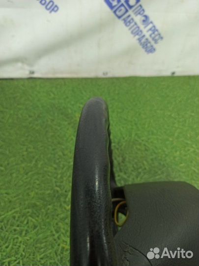 Руль Mercedes-Benz Ml W163 кроссовер 3.2 М112.942