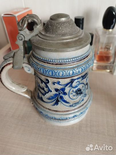 Антикварная немецкая пивная кружка с крышкой