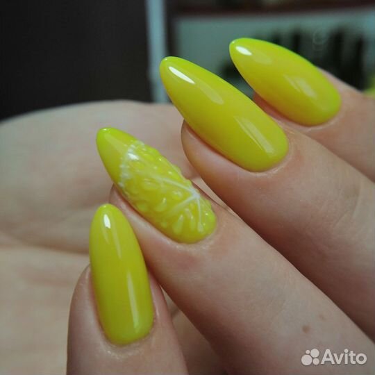 Мастер маникюра