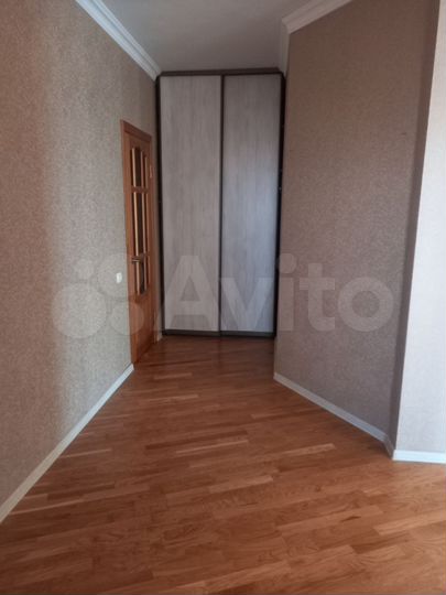 3-к. квартира, 101,3 м², 12/16 эт.