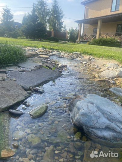 Строительство прудов, каскадов из природного камня