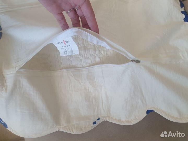 Покрывало новое белое размер 230 на 240 см