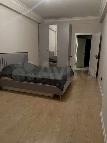 1-к. квартира, 52 м², 8/13 эт.