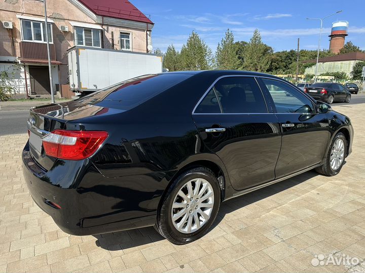 Toyota Camry 2.5 AT, 2012, 230 000 км