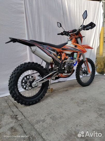 Мотоцикл Regulmoto Crosstrec 300