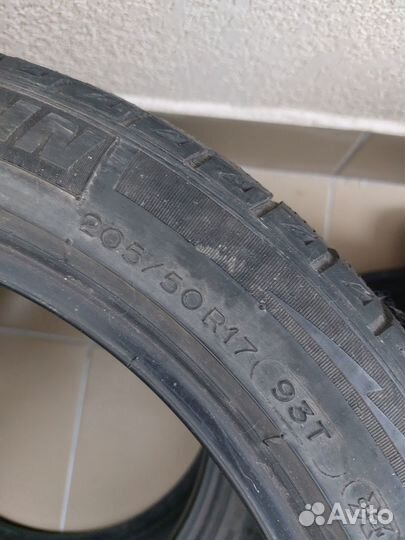 Michelin X-Ice 2 205/50 R17 97T