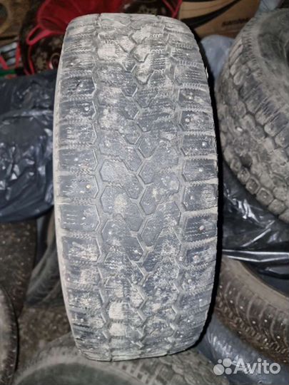 Yokohama IceGuard Stud IG65 225/65 R18