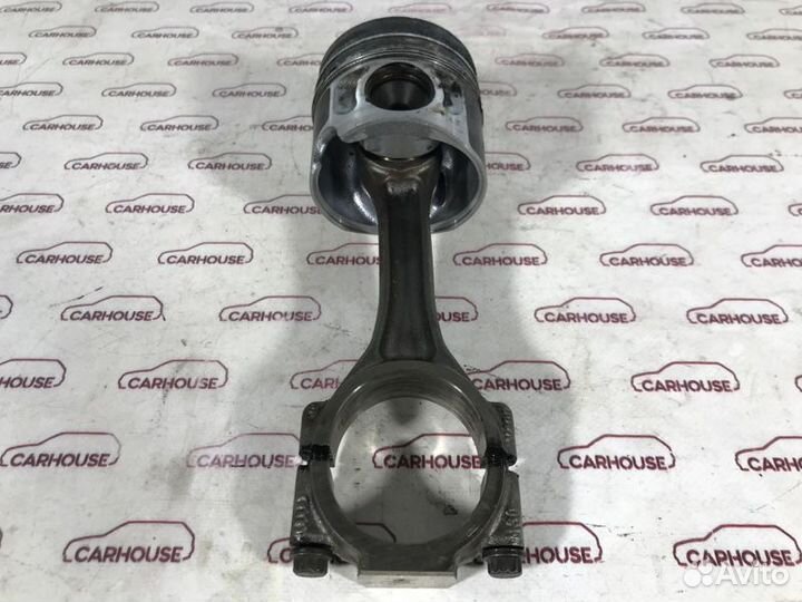 Шатун с поршнем Volkswagen Golf MK4