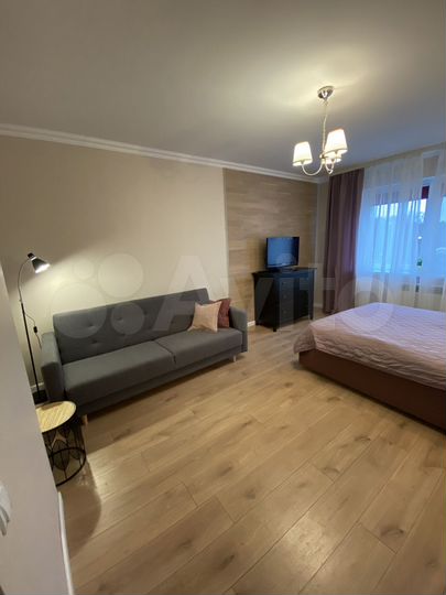 2-к. квартира, 58 м², 4/9 эт.