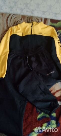 Спортивный костюм женский новый