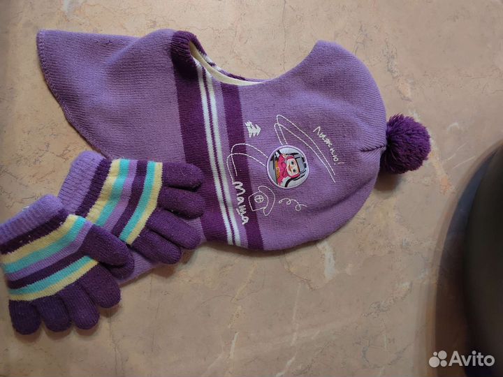 Шапка шлем и перчатки для девочки