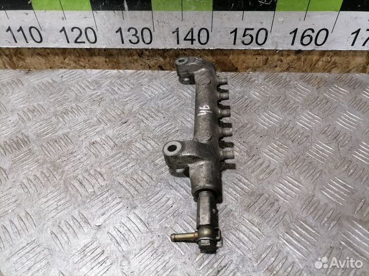 Рейка топливная рампа Nissan Pathfinder r51