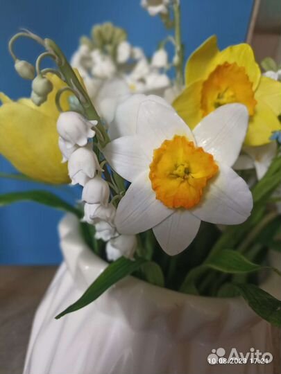 Композиция весенняя из холодного фарфора