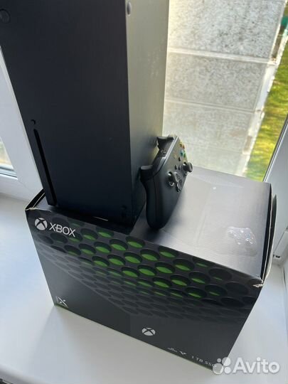 Игровая консоль Xbox Series X