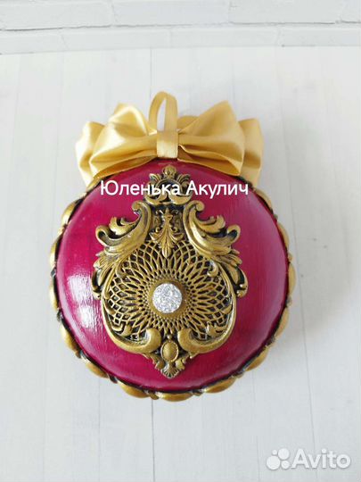 Шары на ёлку, ёлочные игрушки часы