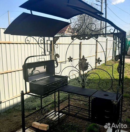 Мангал в наличии