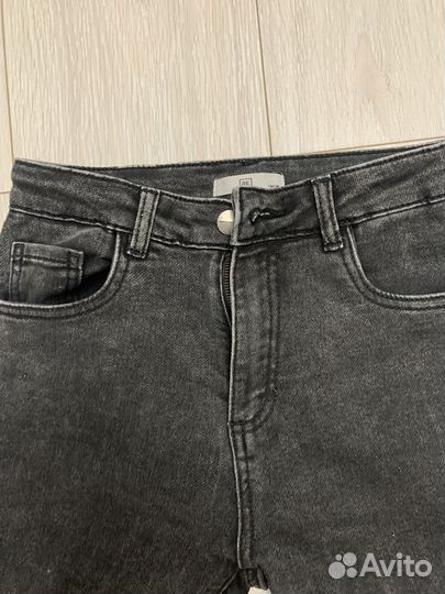 Джинсы для девочки