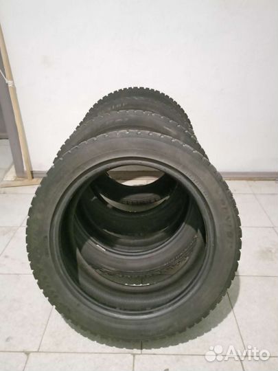 Dunlop SP Winter Ice 01 215/50 R17 95T