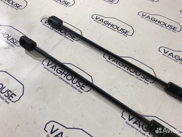 Амортизатор багажника Audi S8 D2 4D 4.2 2000