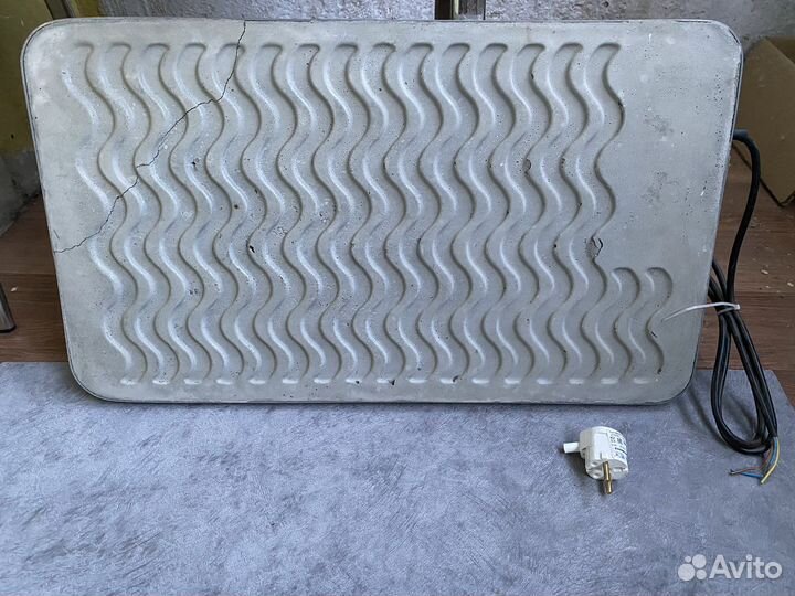 Настенный кварцевый обогреватель