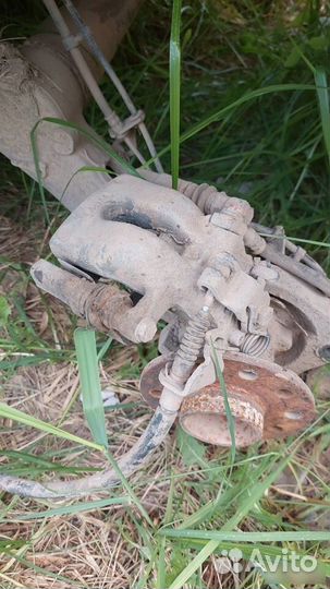 Opel zafira b суппорт задний левый