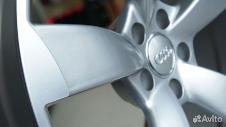 Литые диски R22 на Audi A7. Эфф1