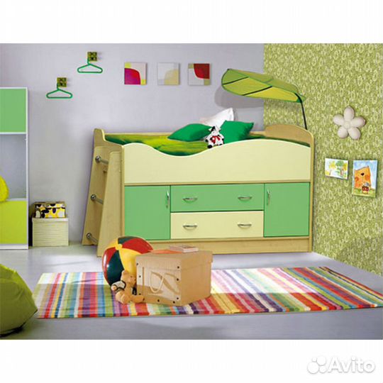 Детская кровать с матрасом