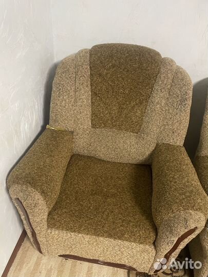 Диван и кресло