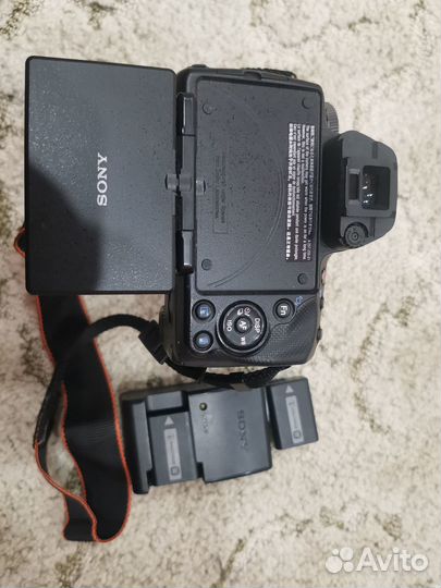 Продаю фотоаппарат Sony Alfa 55